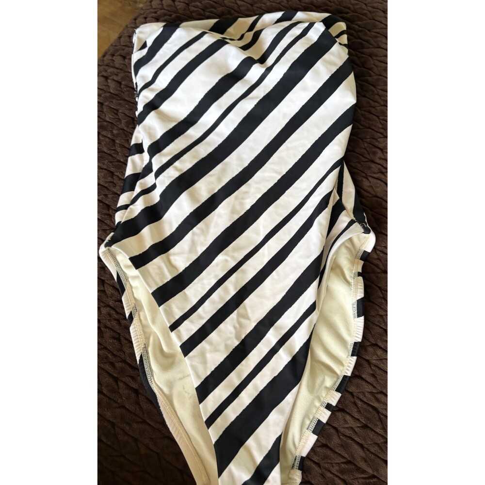 Shade And Shore White w/ Black Strips Strapless  Swimsuit Small